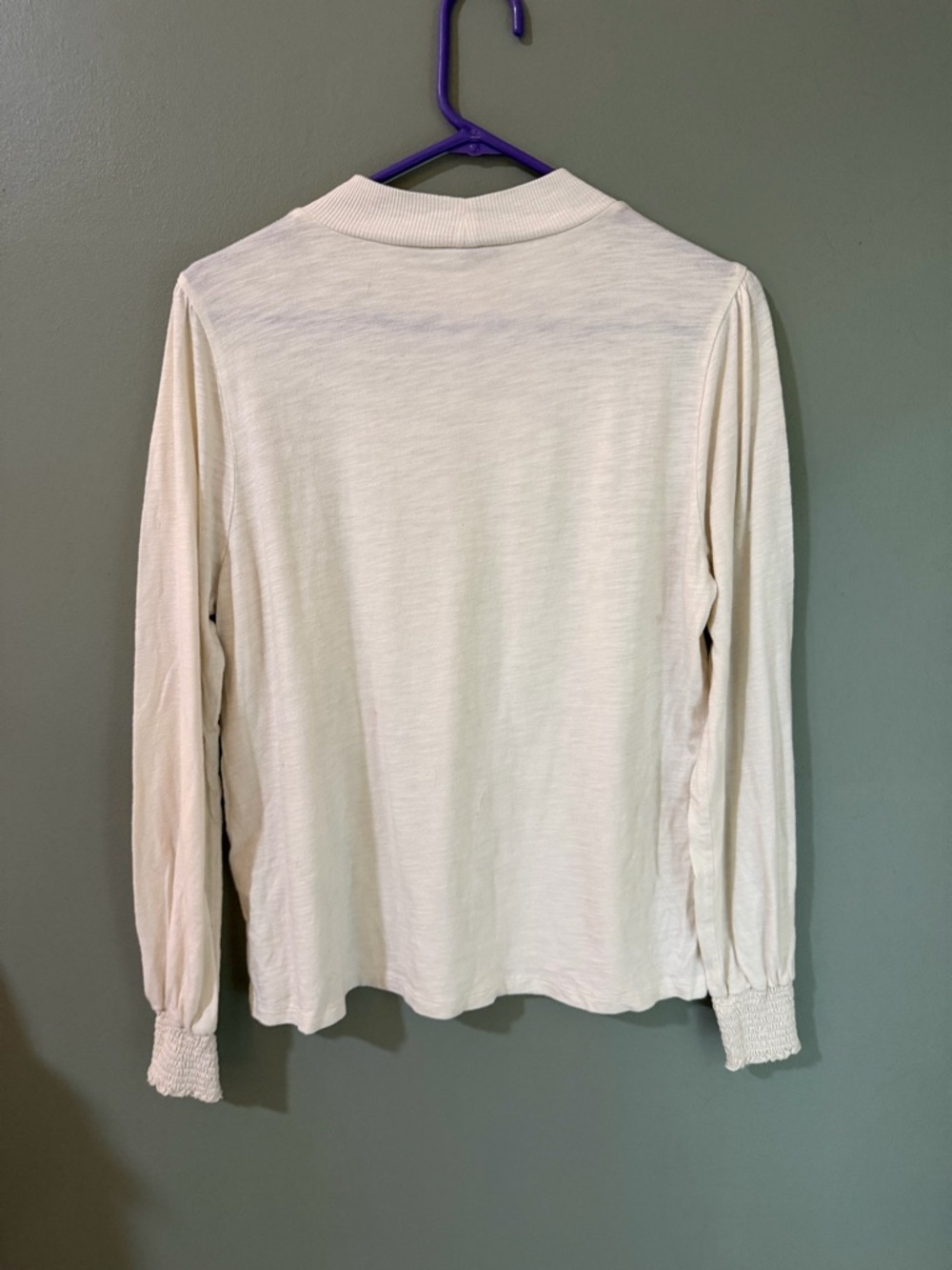 LILLA P Raglan Mock Neck Shirt smocked cuffs bone color size large - Picture 5 of 5